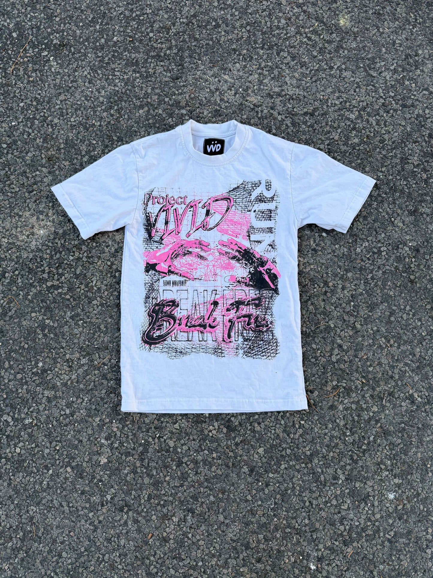 "Break Free" Graphic Tee *PRE ORDER*